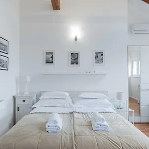 The Charm Appartement Split